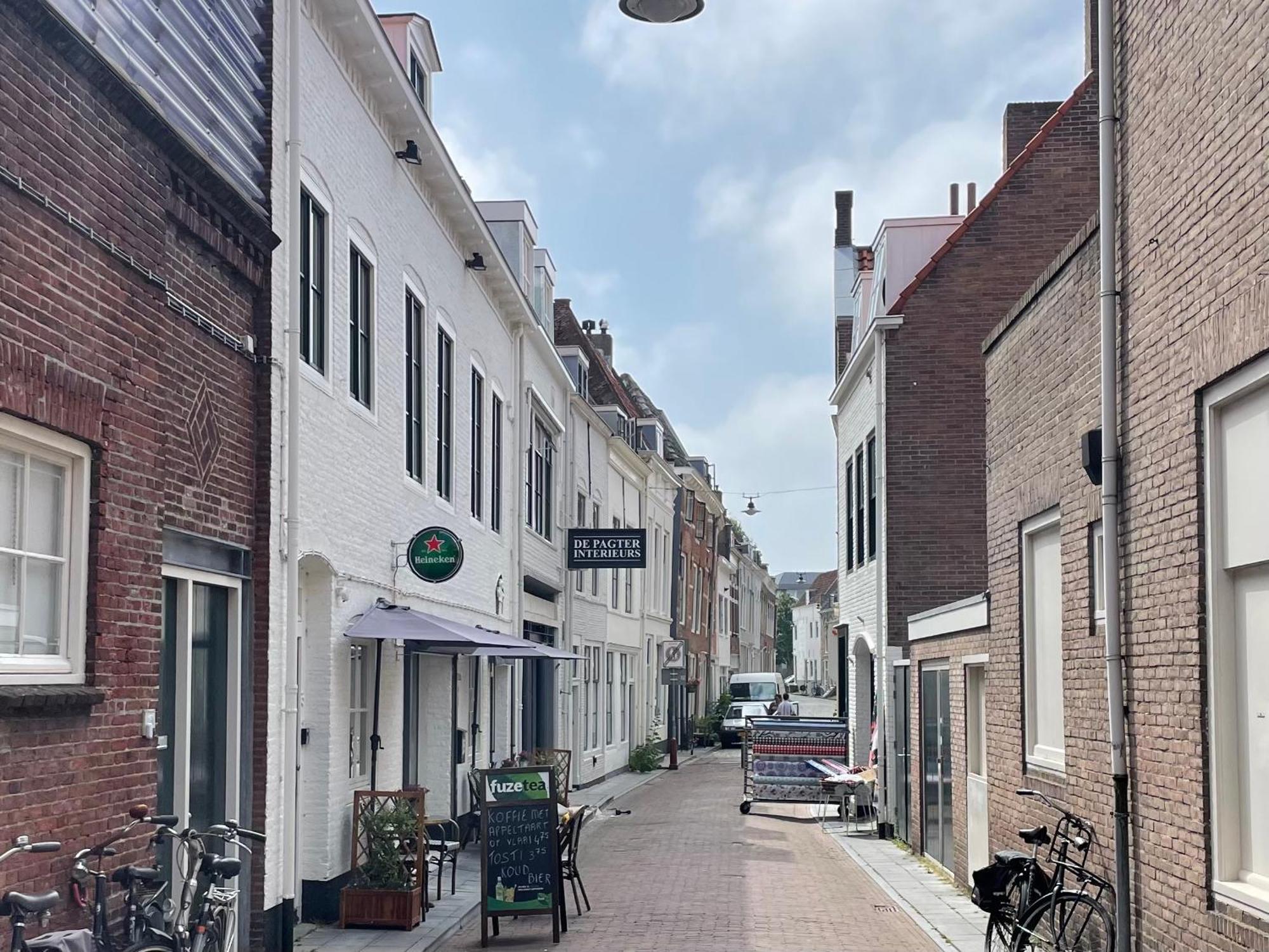 The Roosevelt Apartments Middelburg Ruang foto